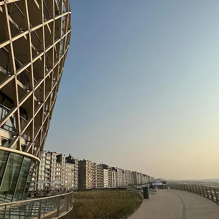 Zeedijk Emperador Апартаменты